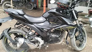 Suzuki Gixxer 2024 Black