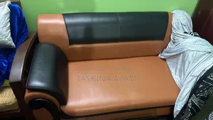 রেক্সিন এর সোফার সেট