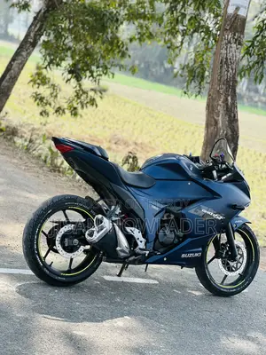 Suzuki Gixxer SF 2024