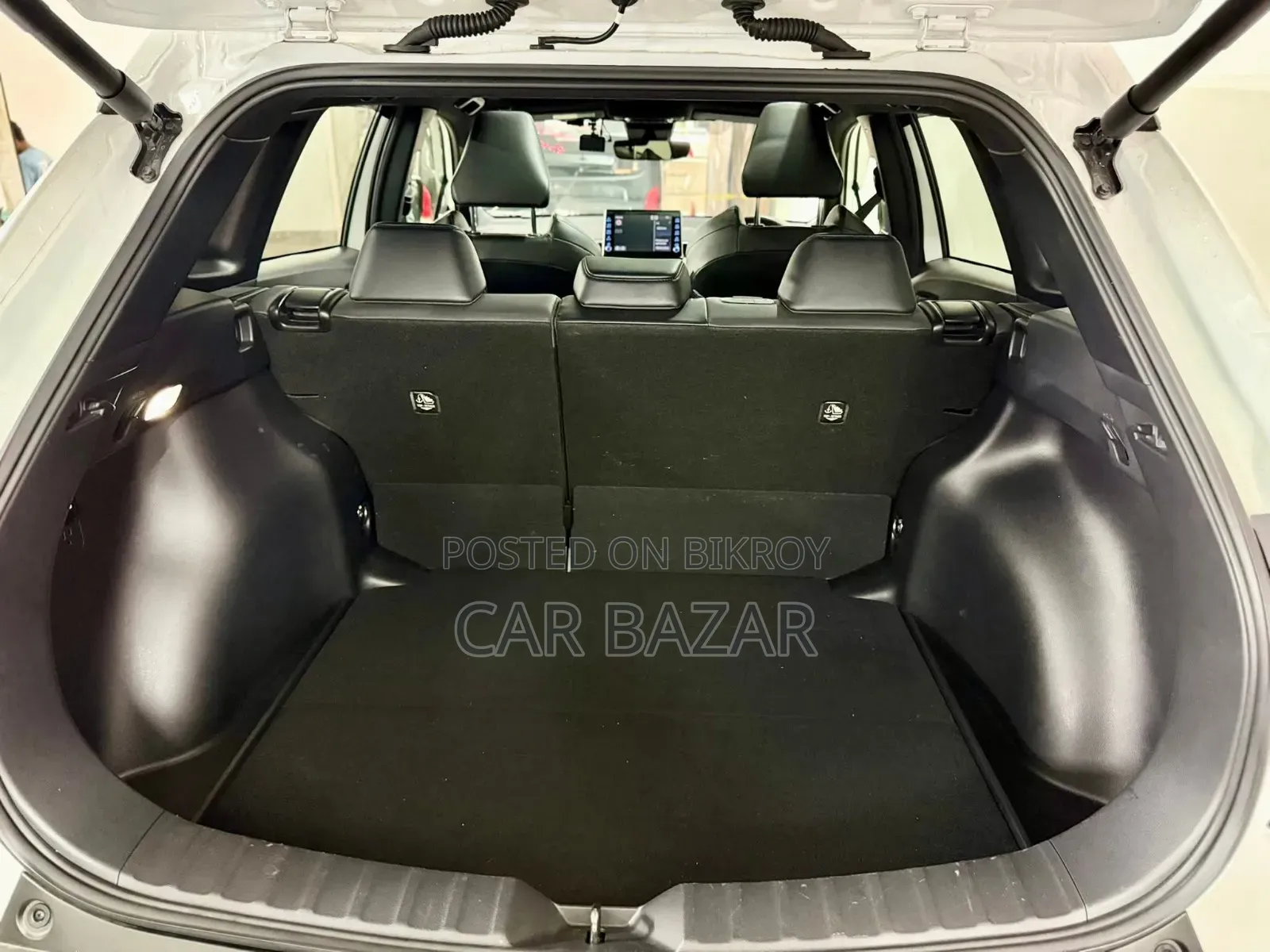 Toyota Corolla Cross 1.8 Hybrid FWD 2021 Pearl