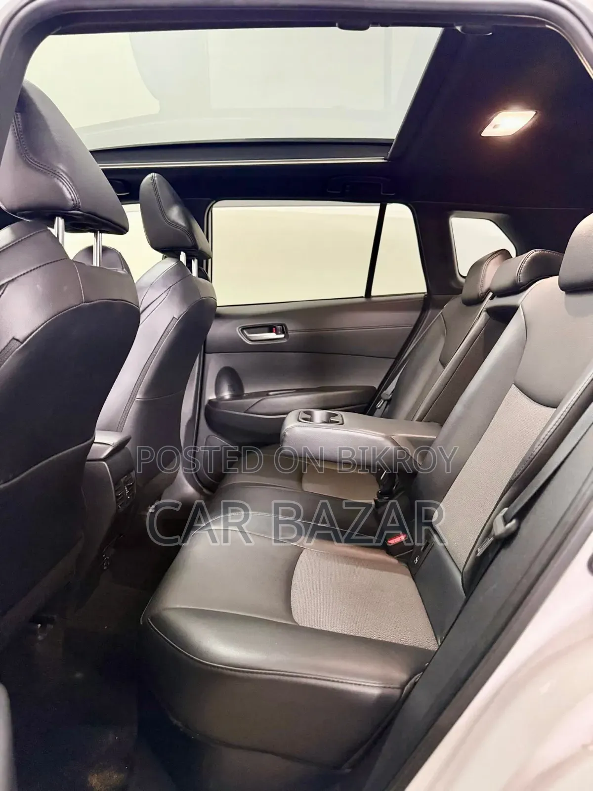 Toyota Corolla Cross 1.8 Hybrid FWD 2021 Pearl