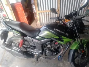Hero Hunk 150 2020 Green