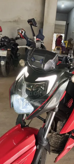 TVS Apache RTR 160 4V 2020 Red