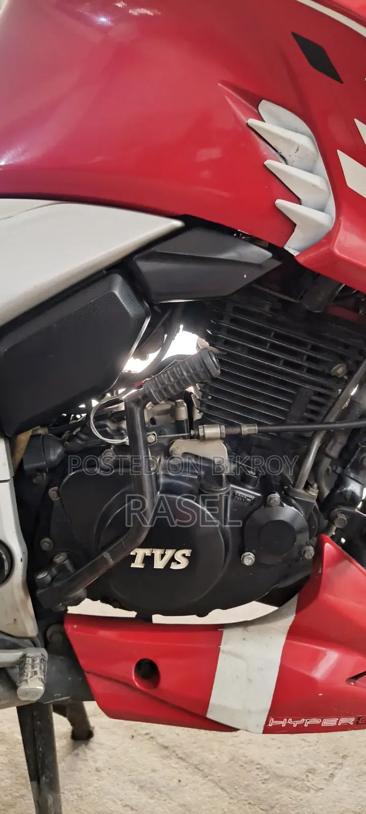 TVS Apache RTR 160 4V 2020 Red