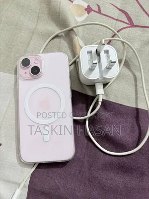 Apple iPhone 15 128 GB Pink