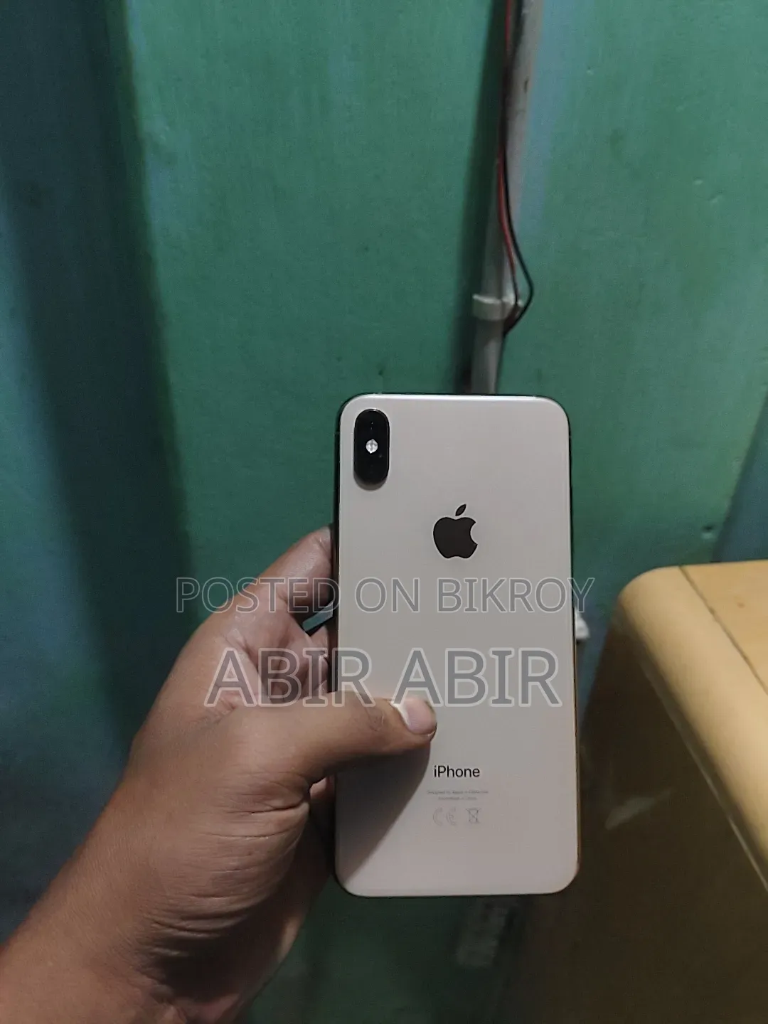 Apple iPhone XS Max 64 GB Gold