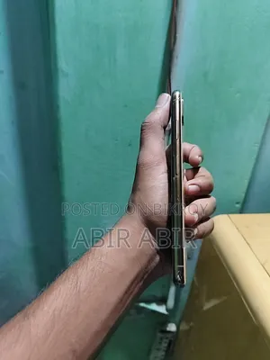 Apple iPhone XS Max 64 GB Gold