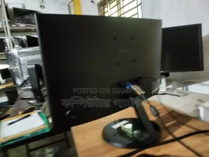 22 Curved Samsung Monitor Mark
