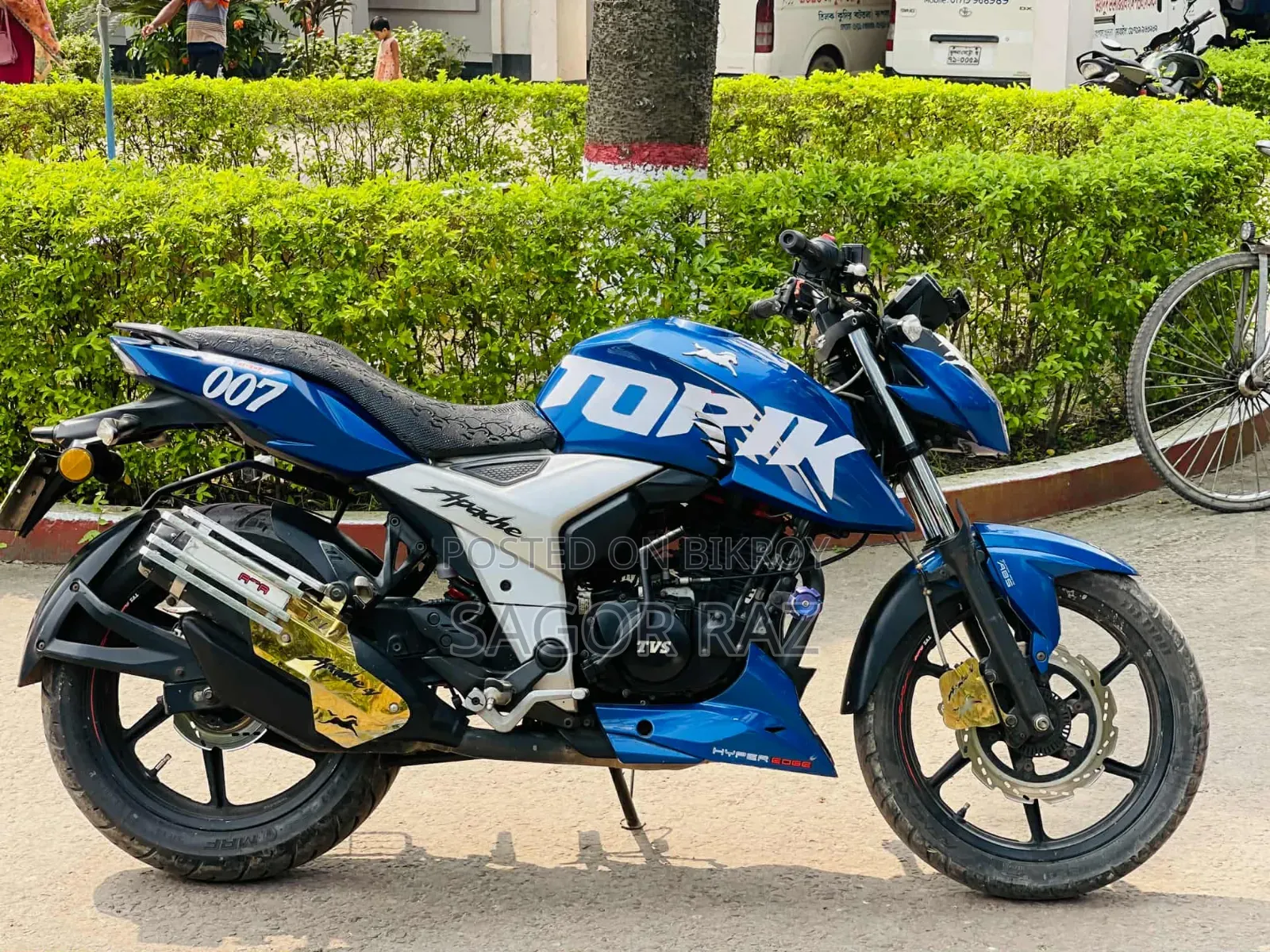TVS Apache RTR 160 4V 2023 Blue