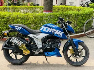 TVS Apache RTR 160 4V 2023 Blue