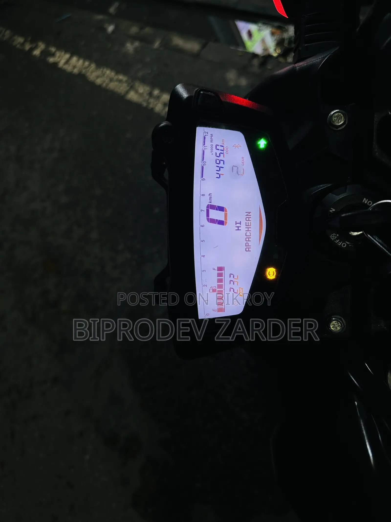 TVS Apache RTR 160 4V 2021 Black