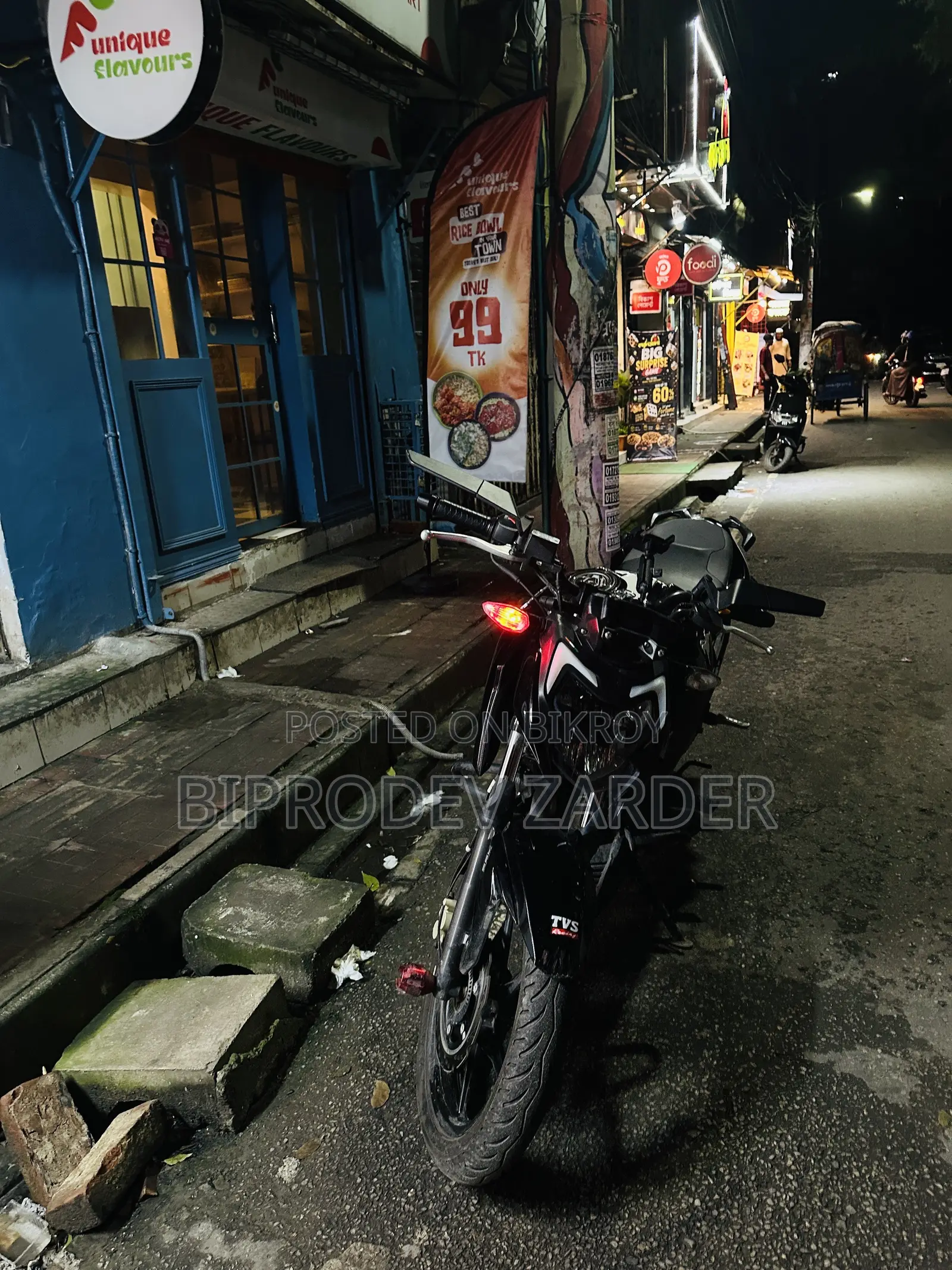 TVS Apache RTR 160 4V 2021 Black