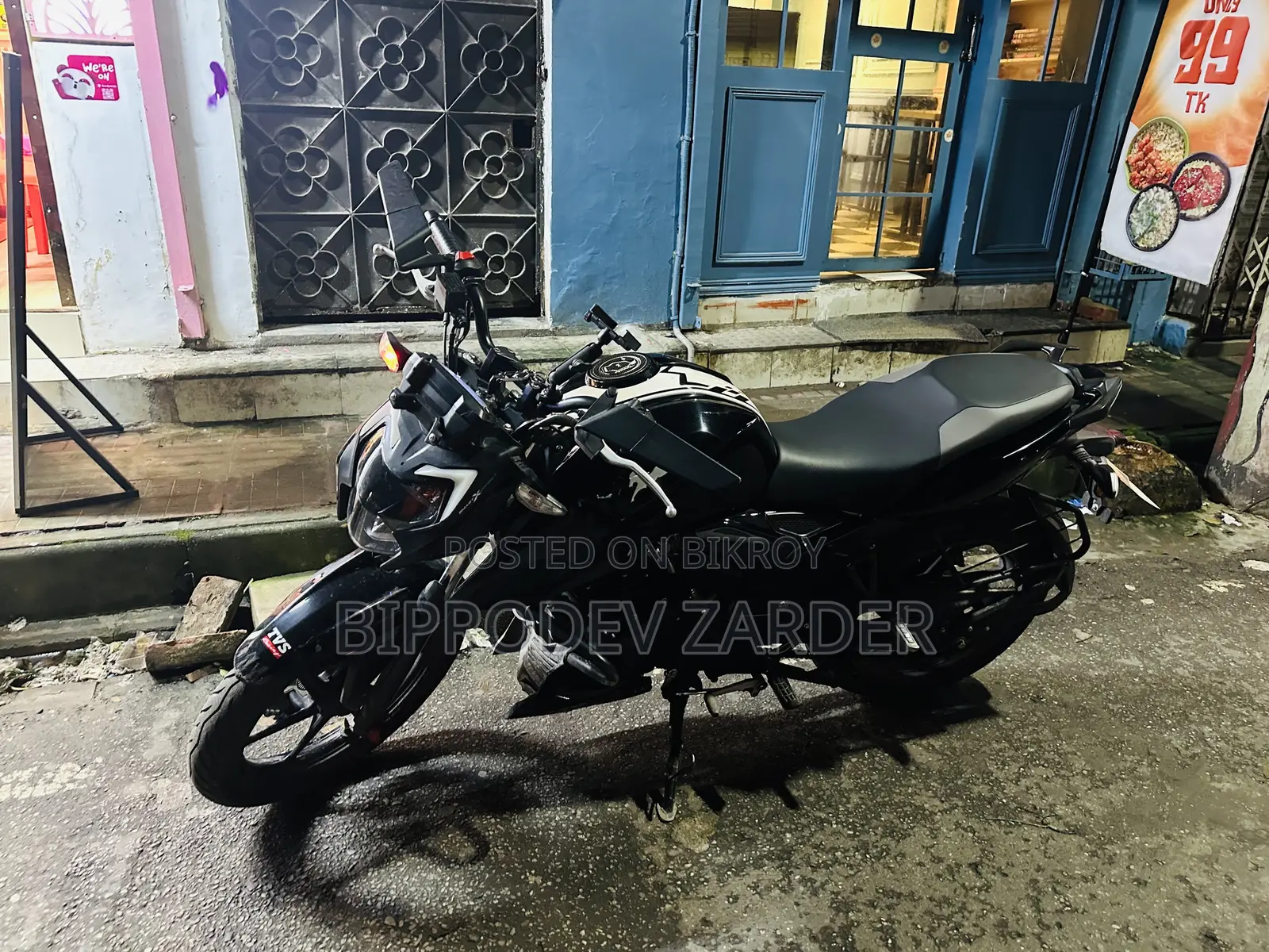 TVS Apache RTR 160 4V 2021 Black