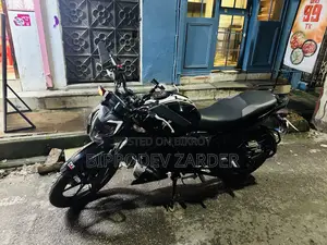 TVS Apache RTR 160 4V 2021 Black