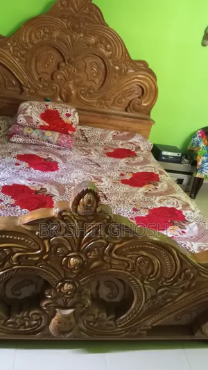 জরুরী প্রয়োজনে বিক্রি