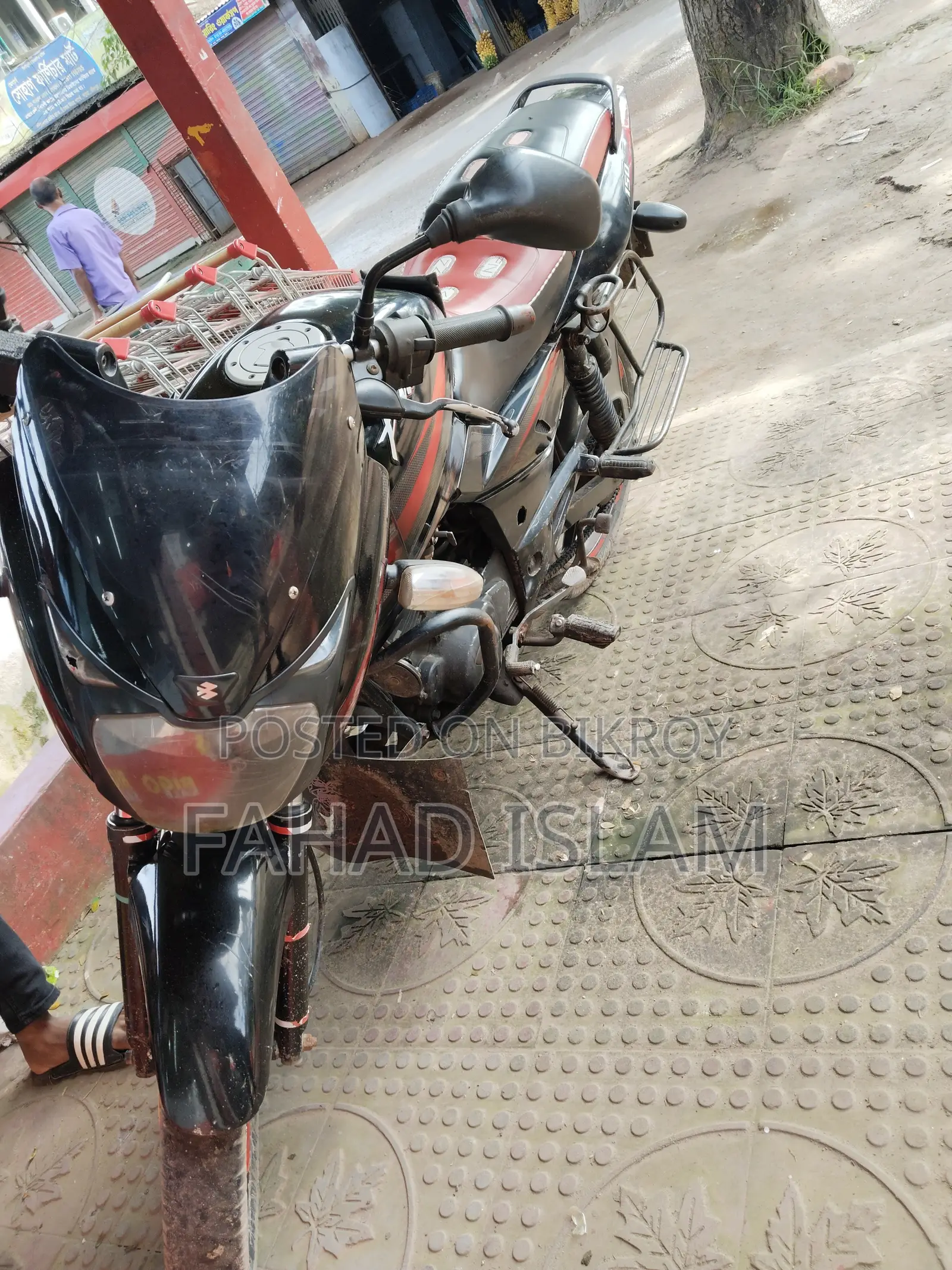 Bajaj Pulsar 150 2017 Red