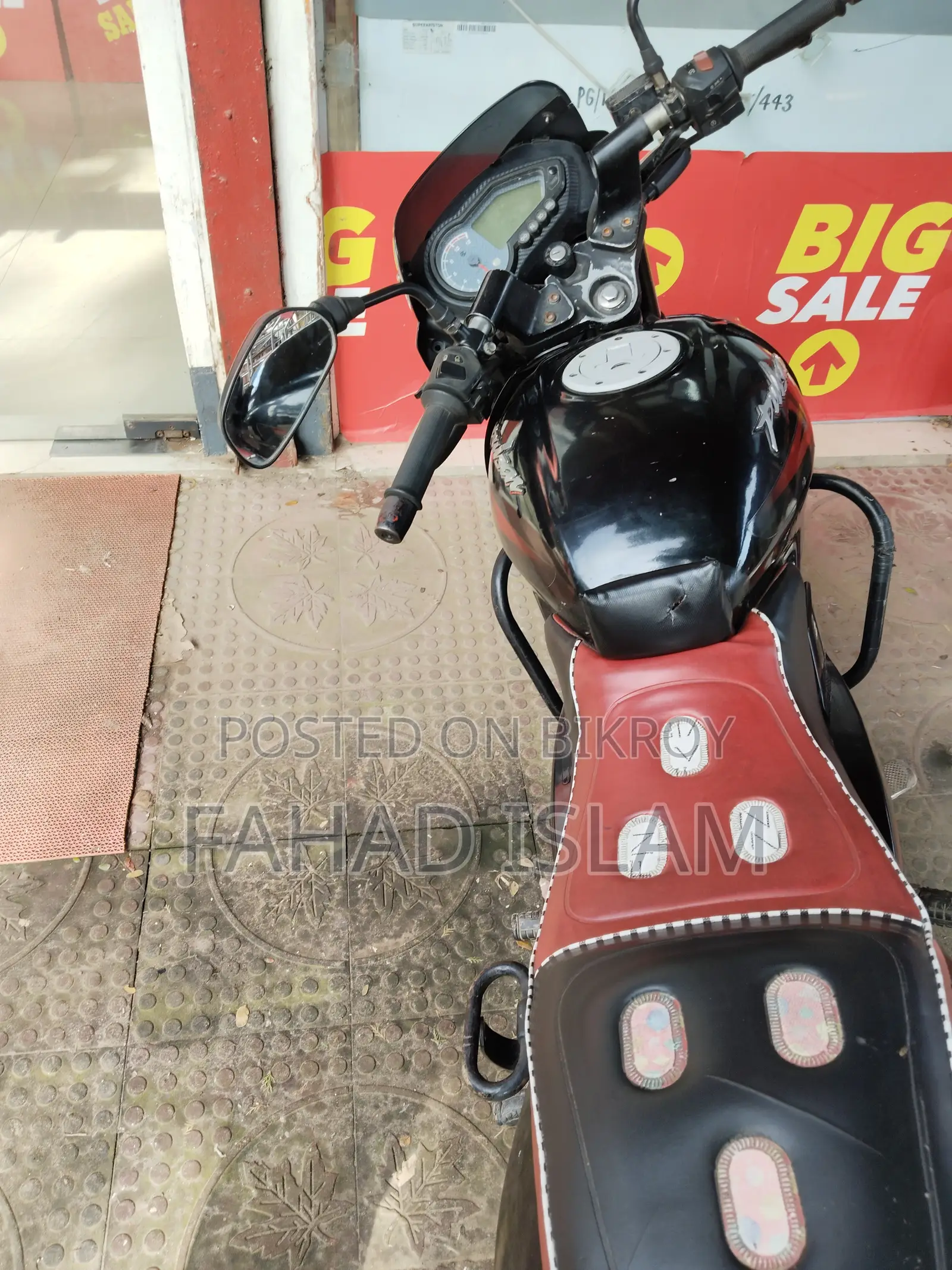 Bajaj Pulsar 150 2017 Red