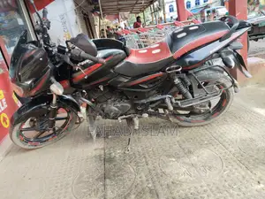 Bajaj Pulsar 150 2017 Red