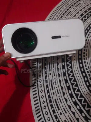 Cheerlux C12 Projector