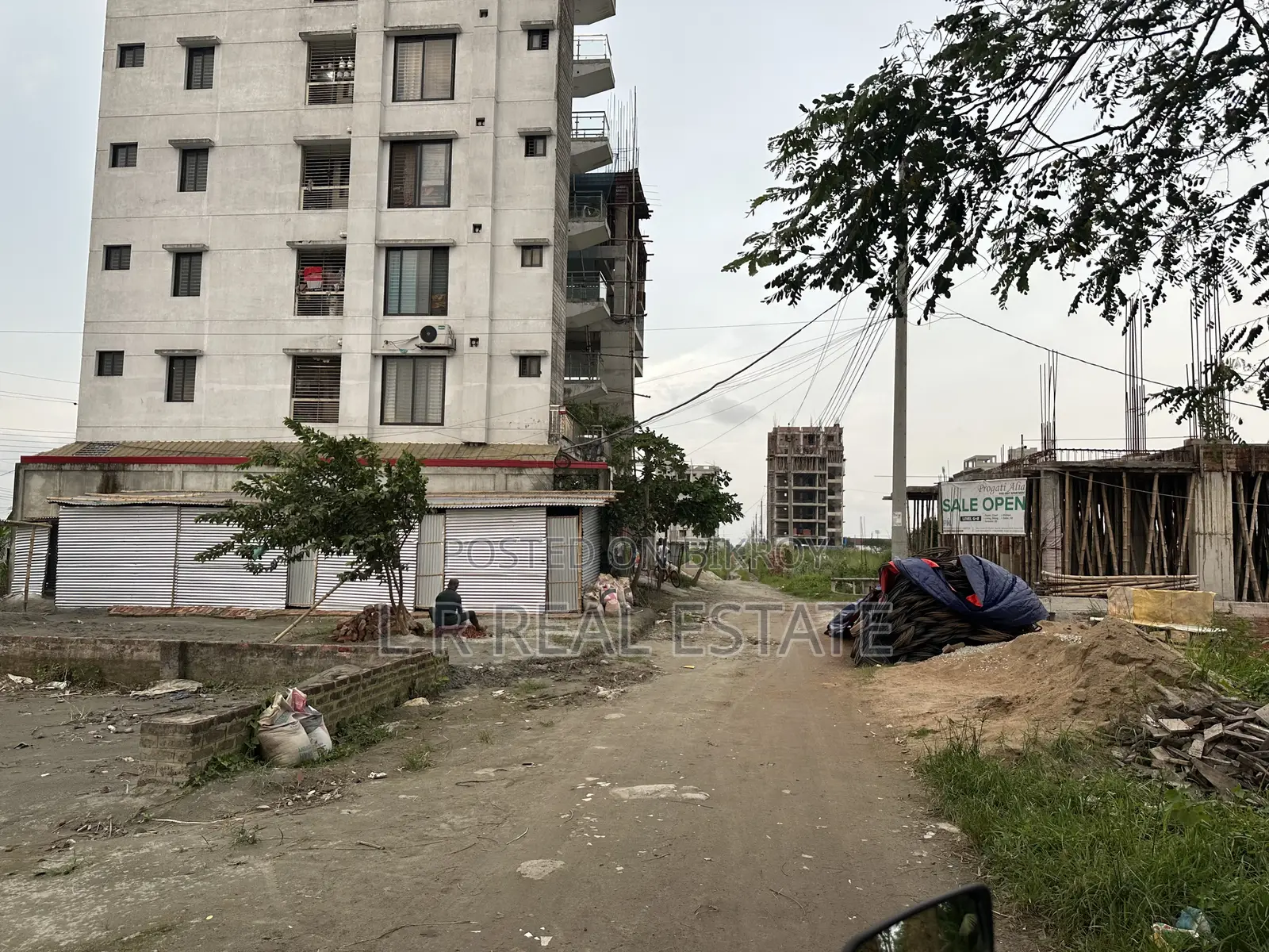 N Block,4 Katha,South Face, Urgent Sell, Bashundhara R/A