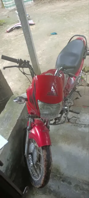 Hero 2010 Red