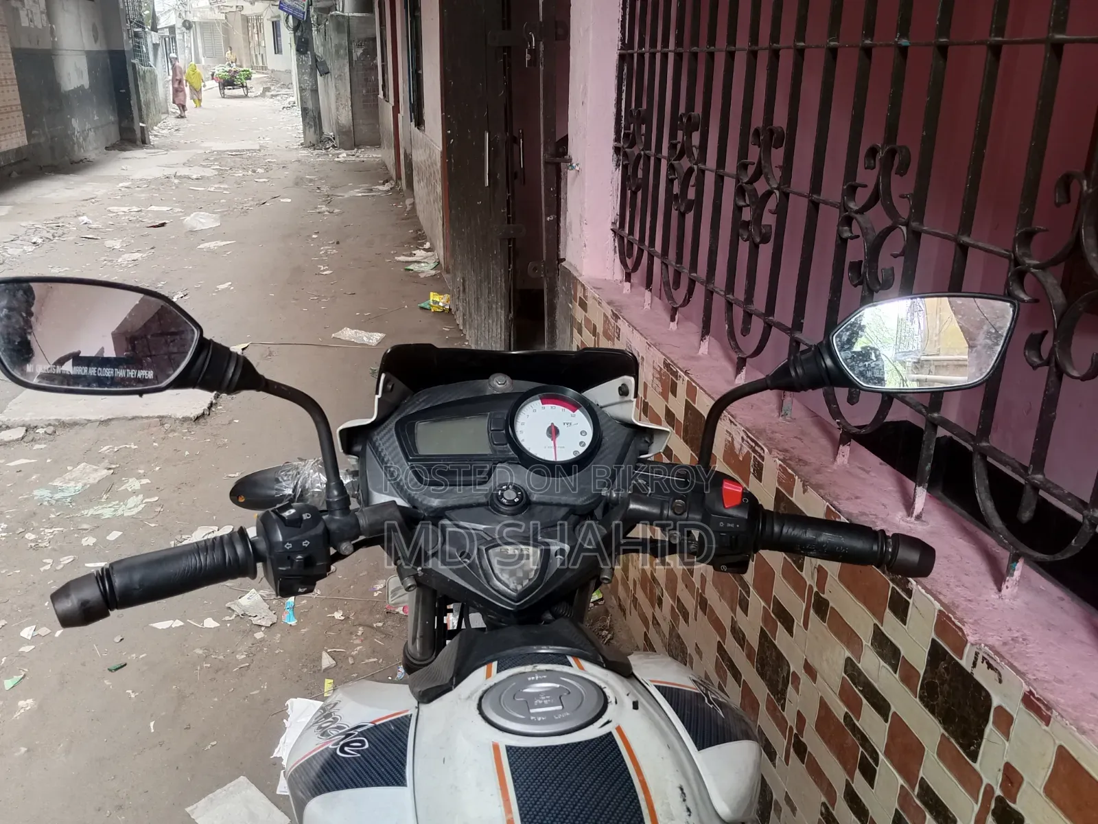 TVS 2016 Black