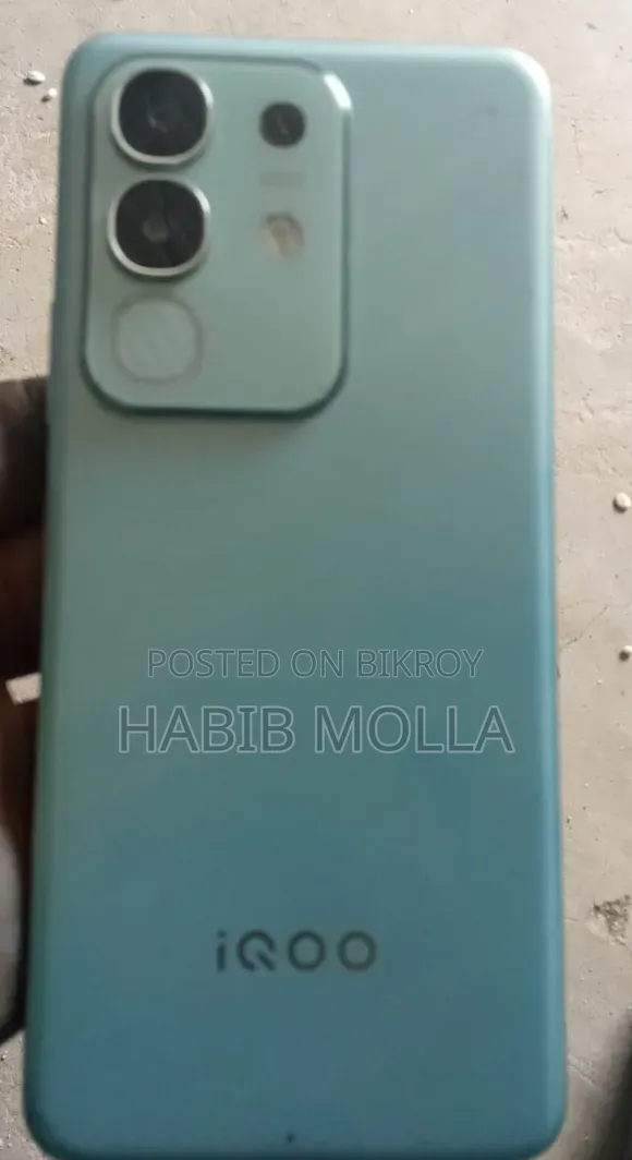 iQOO Z10x 128 GB