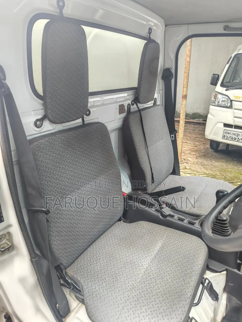 Suzuki Delivery Van– Almost New Condition