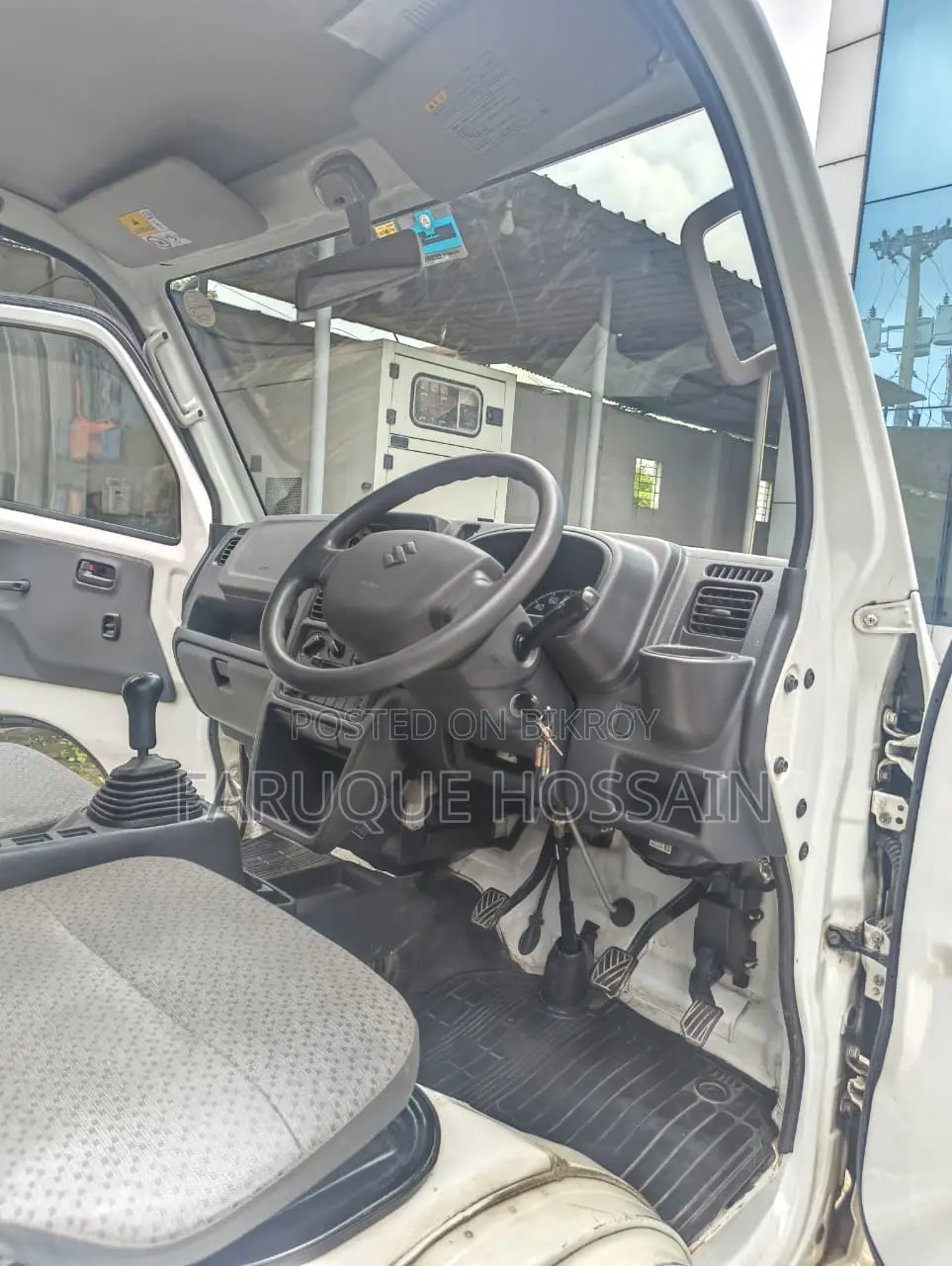 Suzuki Delivery Van– Almost New Condition