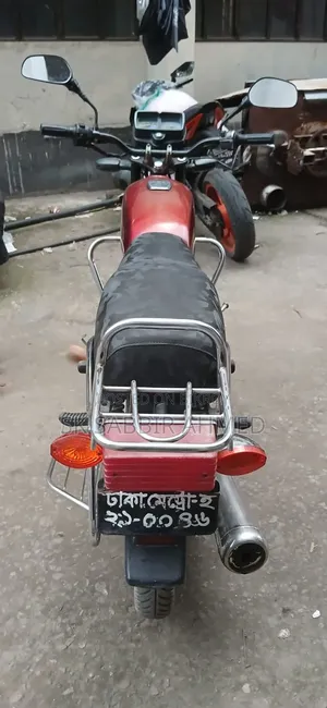 Bajaj Boxer 100 2005 Red