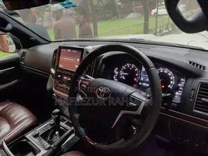 Toyota Land Cruiser 2015 Pearl