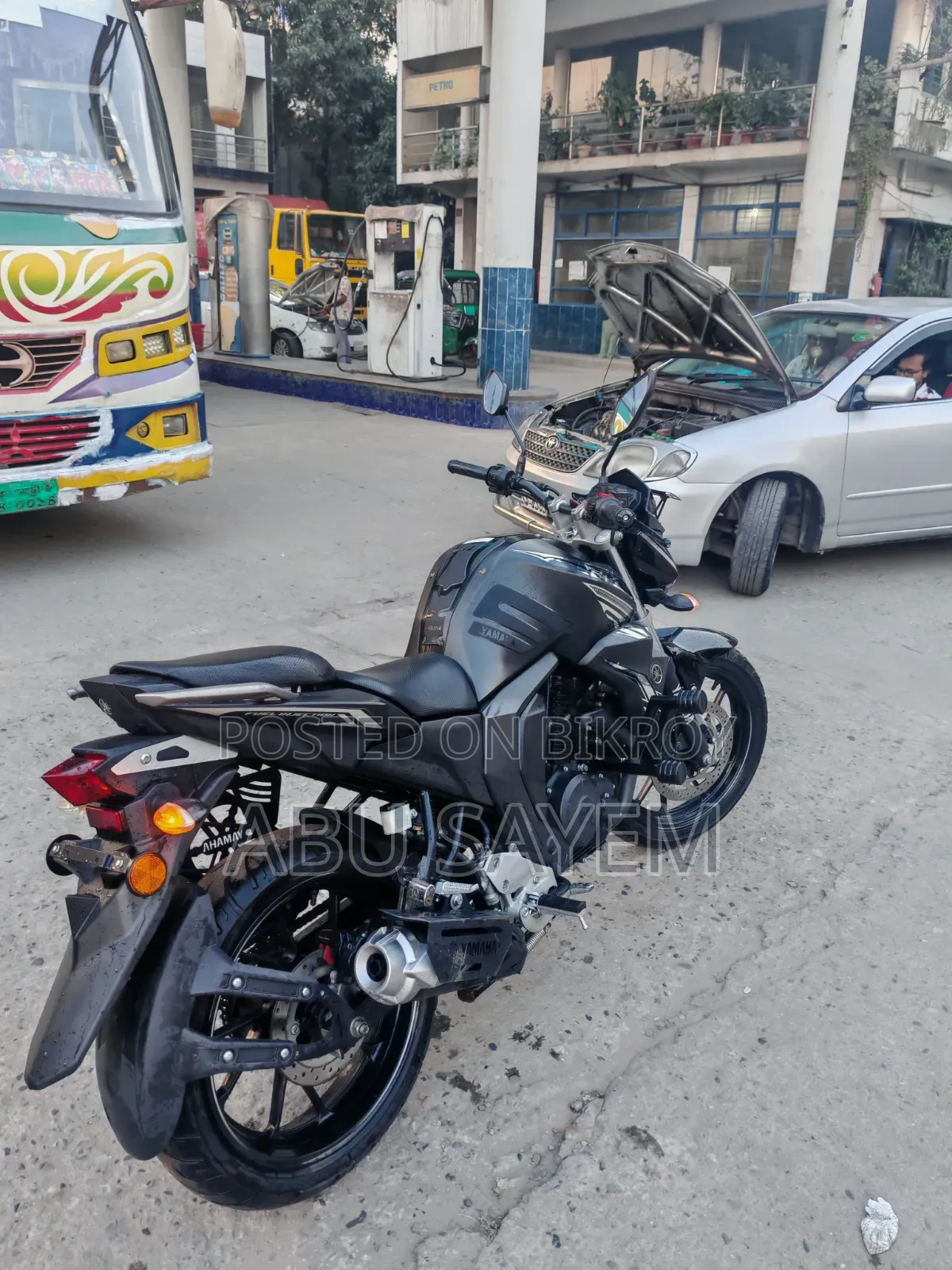 Yamaha FZS V2 2023 Black