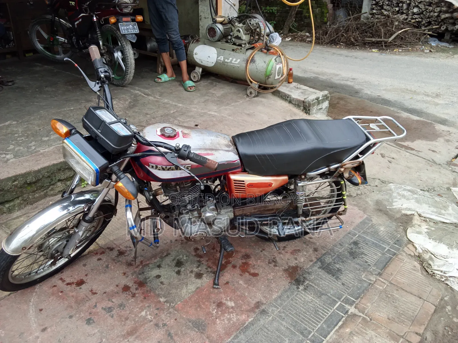 Dayang DY125-28 2015 Red
