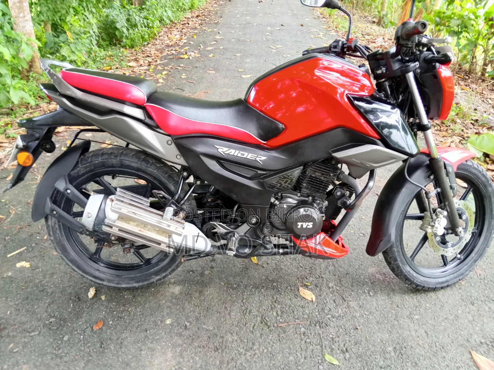 TVS Raider 125 2022 Red