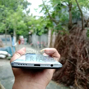 রিয়েলমি ৮ জিবি