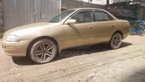 Toyota Carina 1993 Gold