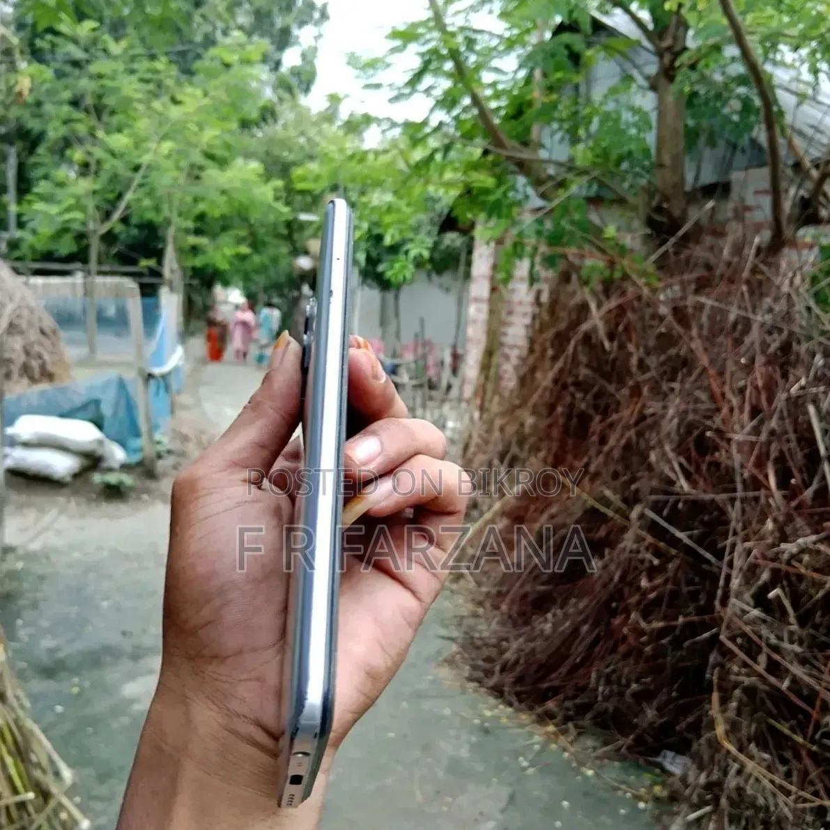রিয়েলমি ৮ জিবি