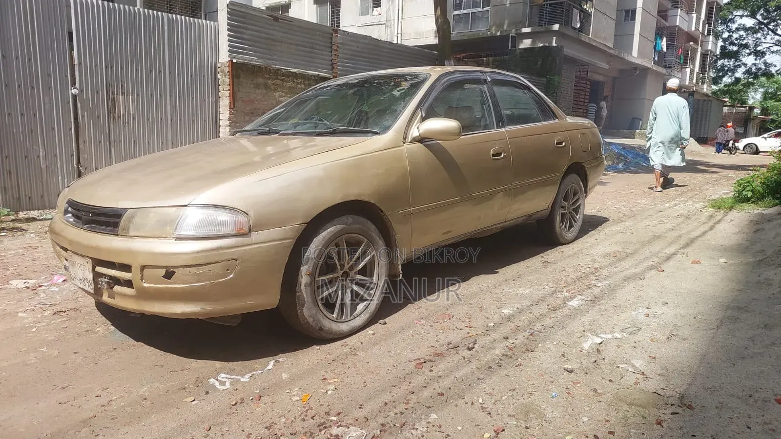 Toyota Carina 1993 Gold