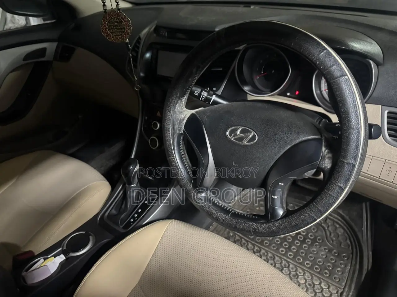 Hyundai Elantra Limited 4dr Sedan (1.8L 4cyl 6A) 2014 Blue