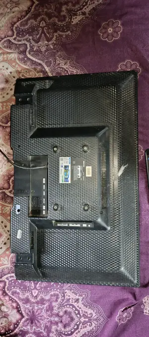 Walton 32"