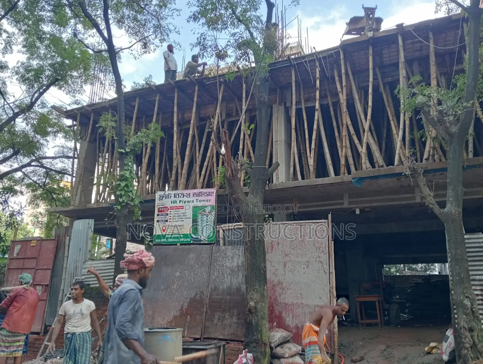 3 Bedroom Apartment in H.R. Piyara Tower, Mohammadpur for sale