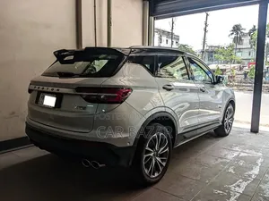Proton X70 2022 Silver
