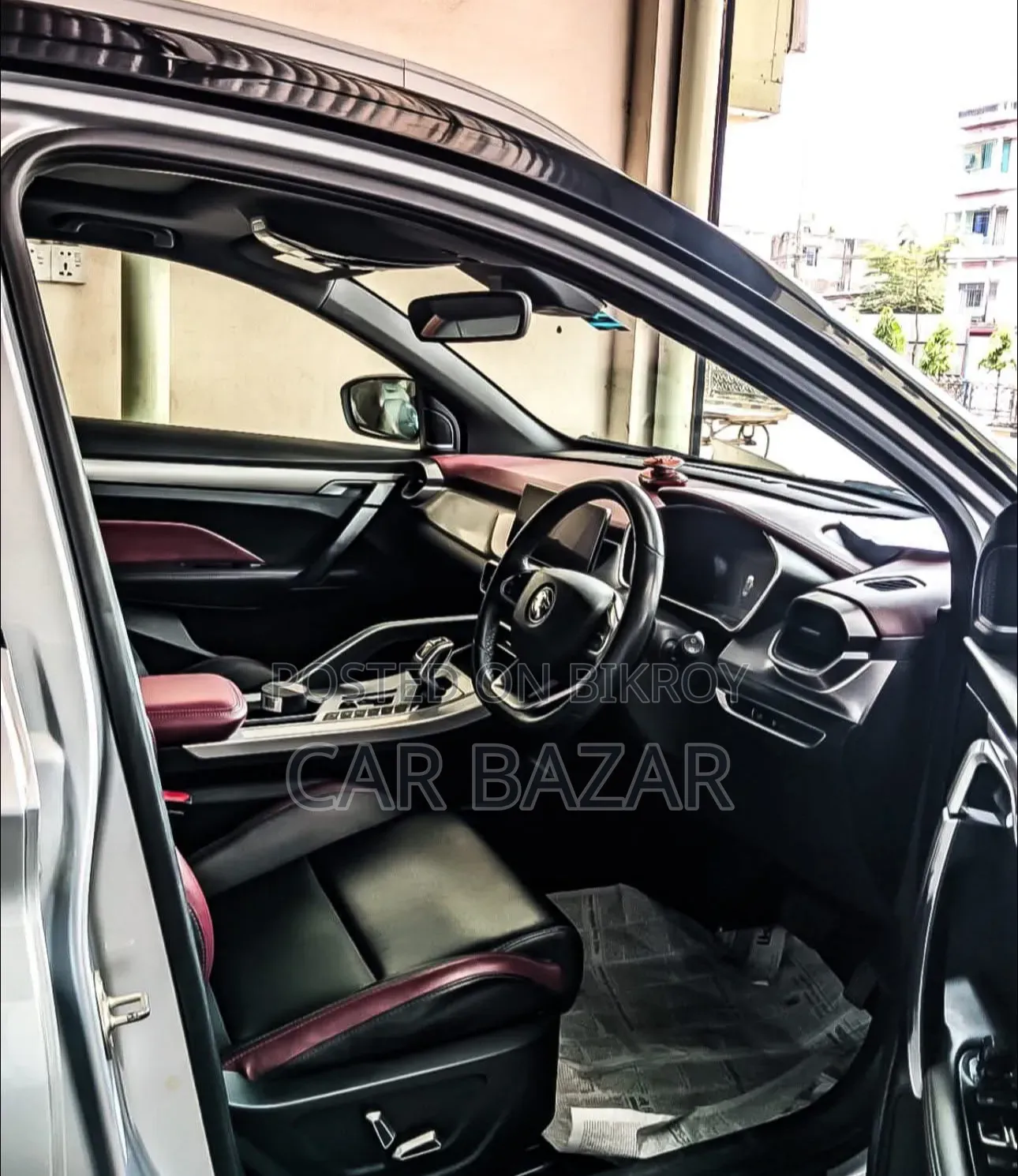 Proton X70 2022 Silver
