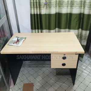 রিগ্যাল এর একটি টেবিল বিক্রি করা হবে