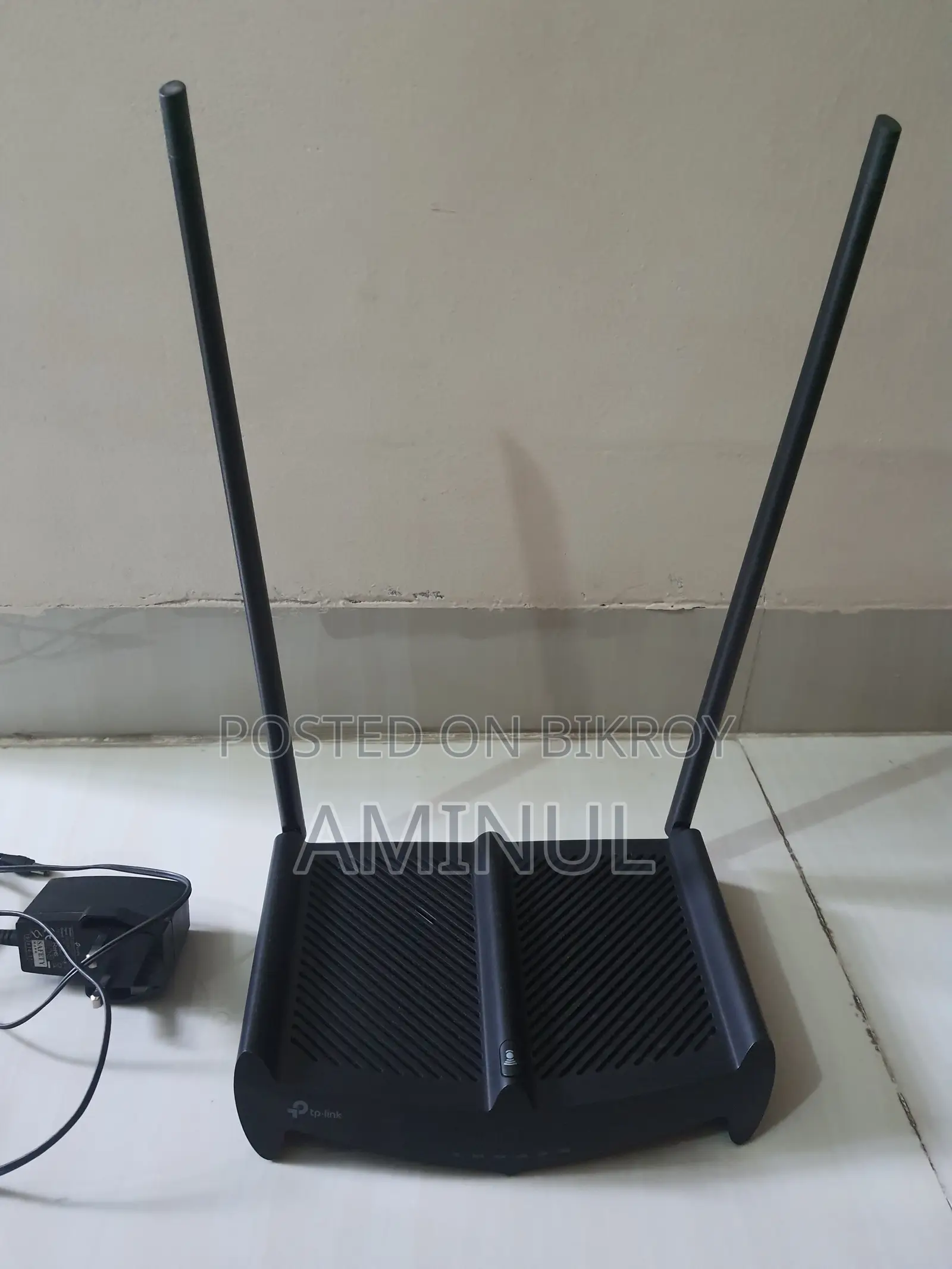 TP Link TL-WR841HP - High Range WiFi Router