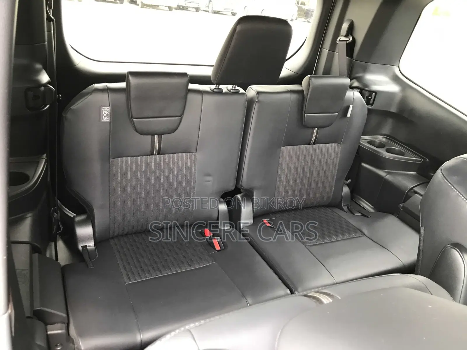 Toyota Noah 2022 Pearl