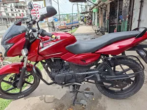 Bajaj Pulsar 150 2010 Red