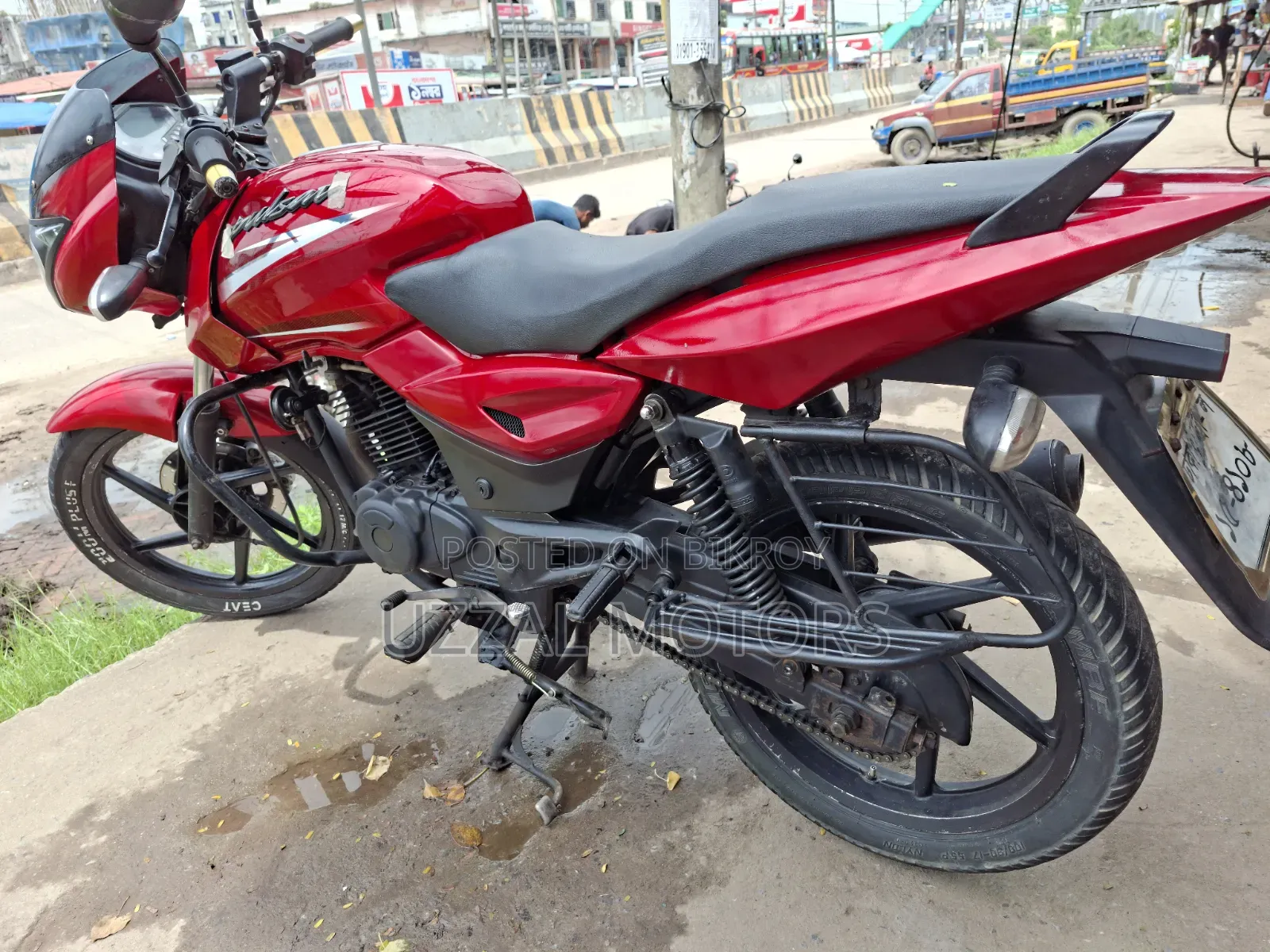 Bajaj Pulsar 150 2010 Red