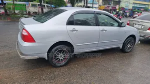 Toyota Corolla 2004 Silver