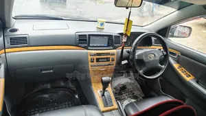 Toyota Corolla 2004 Silver